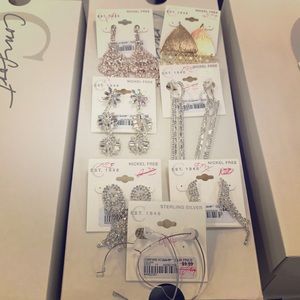 BUNDLE DEAL!!! 7 piece Jewelry